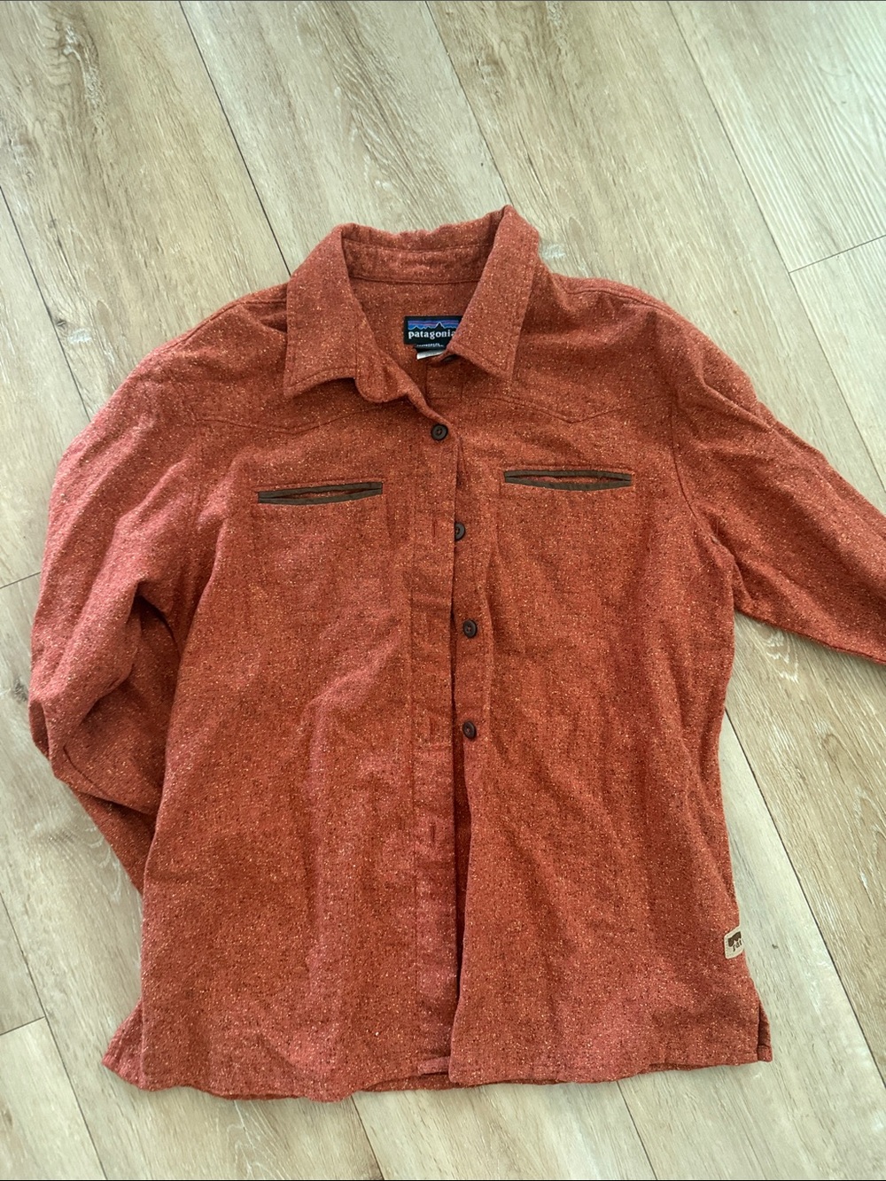 Patagonia women’s button down